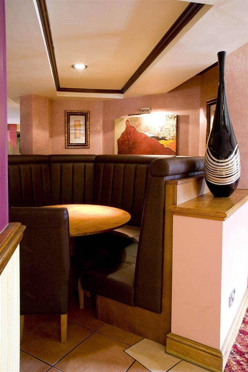 Premier Inn London Romford Exterior photo